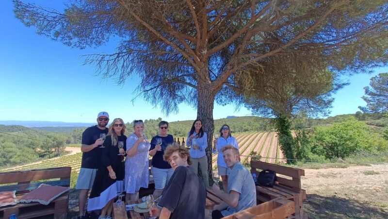 Private Montserrat Monastery with pickup + Winery or Caves - FAQ