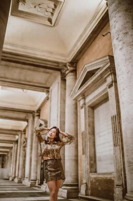 Private Moonlight Night Photo Shoot in Rome - Key Points