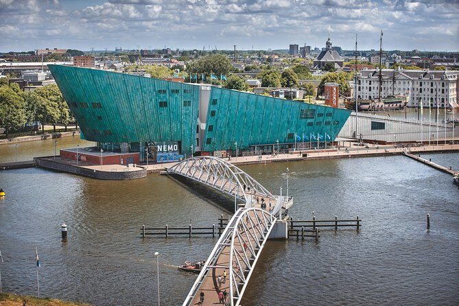 Private Morning or Afternoon Bike Tour of Amsterdam's City Center - Exploring the Tour in Detail
