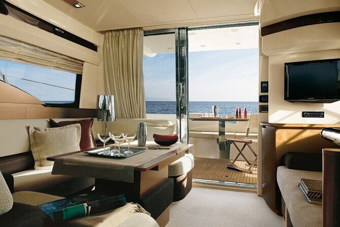 Private Motor Yacht Cruise with BBQ, Open Bar & Transfers - Who Should Consider This Experience?