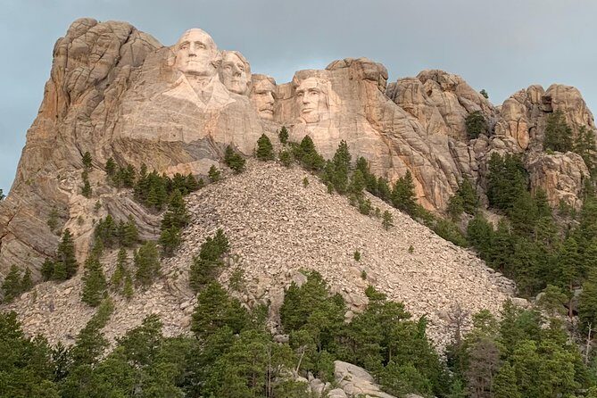 Private Mount Rushmore and Flume Trail Hike - Exploring the Private Mount Rushmore and Flume Trail Hike