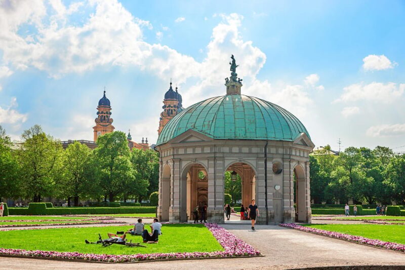 Private Munich Old Town and Historical City Walking Tour - FAQ