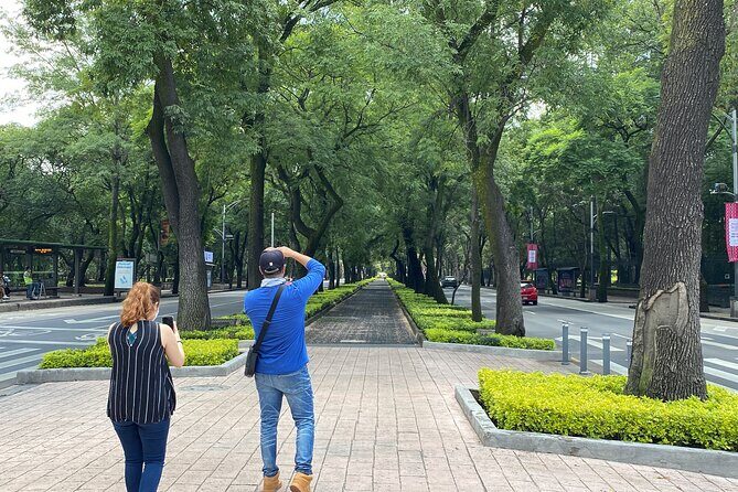 Private Museo Nacional Walking Tour - The Experience—What to Expect