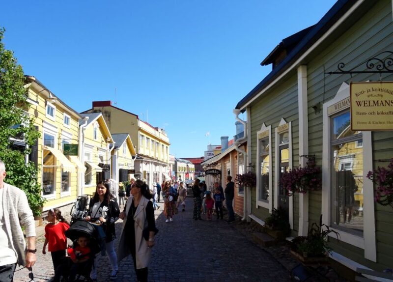 Private National Park and Porvoo Old Town tour from Helsinki - What Travelers Say
