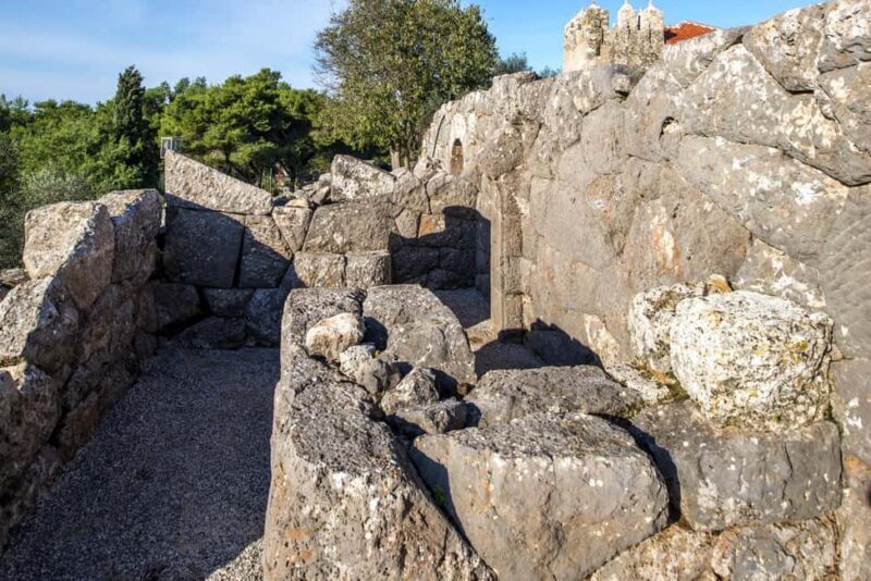 Private Necromanteion & Acheron Springs Mythological Tour - Key Points