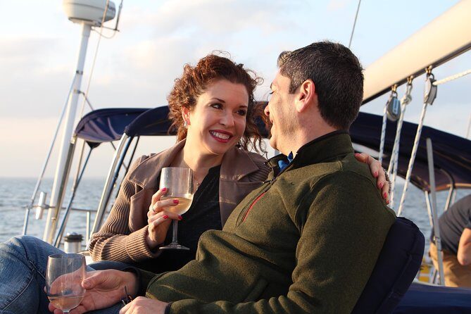 Private New Orleans 2-Hour Sail Aboard a Luxury Yacht - Who Is This Tour Best For?
