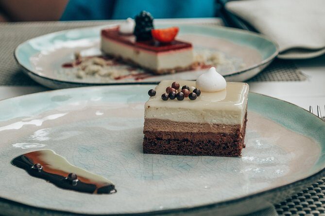 Private New York City Food Tour of East Village and Greenwich Village - The Flipside: What to Keep in Mind