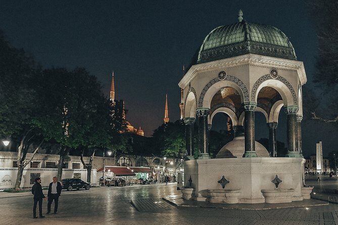 Private Night Tour in Istanbul with Friendly Local Guide - Who Should Consider This Tour?