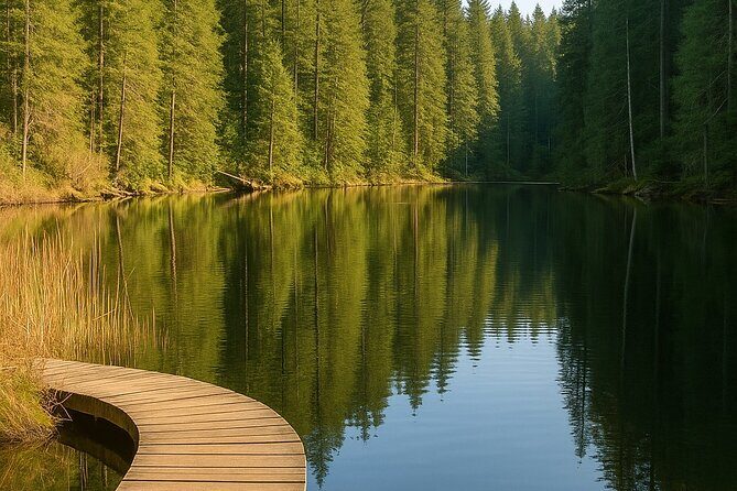 Private North Shore Hike to Whyte Lake and Eagle Bluff - Discover the Private North Shore Hike to Whyte Lake and Eagle Bluff