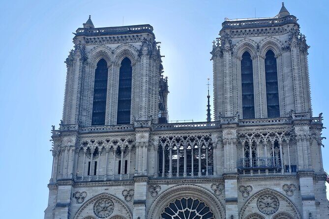 Private Notre Dame Outdoor Tour with Crypt Entry/Sainte Chapelle - What to Expect from the Tour