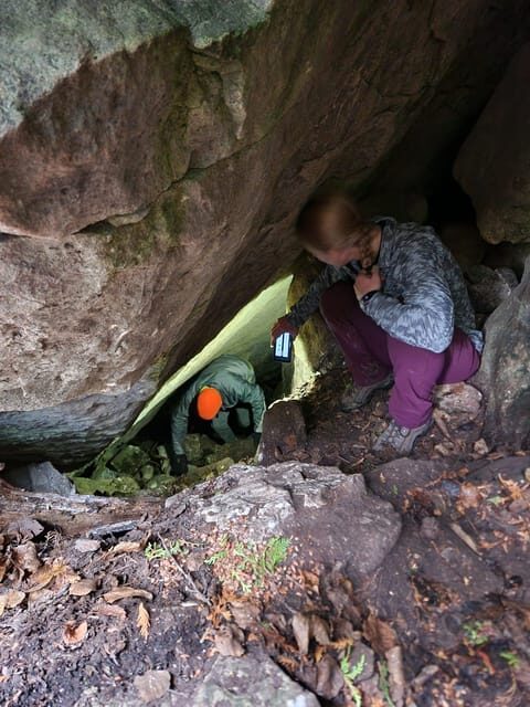 Private Nottawasaga Bluffs Caves Hike - Creemore/Collingwood - Comparing to Other Caves Tours