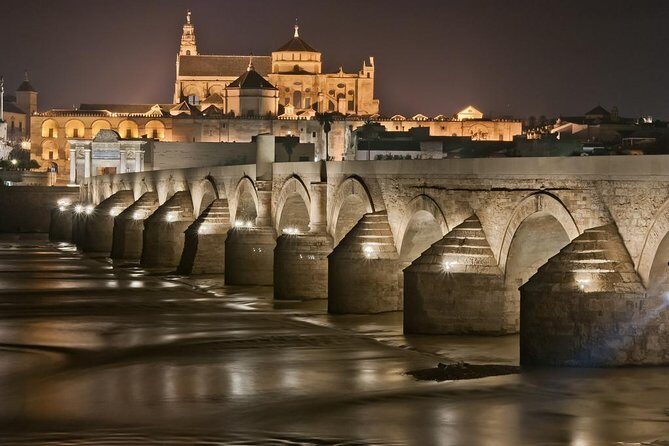 Private Old Cordoba walking tour and Mosque-Cathedral - Exploring the Highlights of the Tour