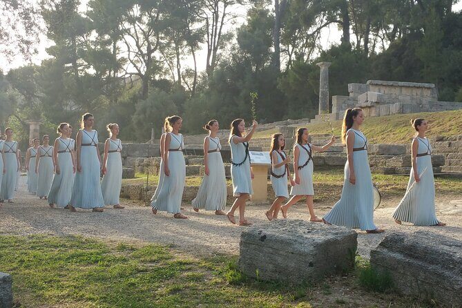 Private Olympia skip-the-line tour with a local tour guide - Why This Tour Stands Out