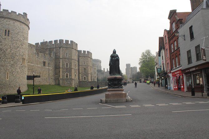 Private One Way or Round Trip Transfer : London to Windsor Castle or LEGOLAND - Who is this transfer best suited for?