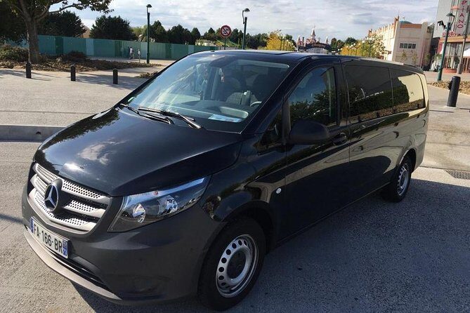 Private one way transfer from Paris to London or back - The Driver Experience and Service Quality