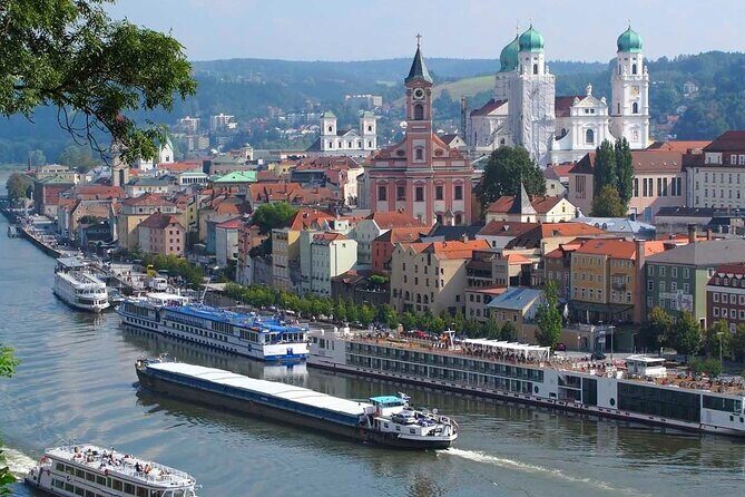 Private one way transfer from Passau to Cesky Krumlov - What the Service Includes