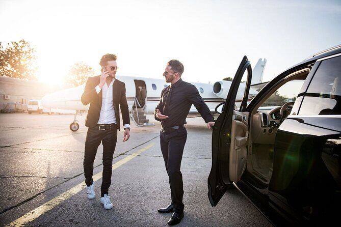 Private One-way Transfer Harry Reid Airport To Las Vegas - What Travelers Say About the Cost and Value