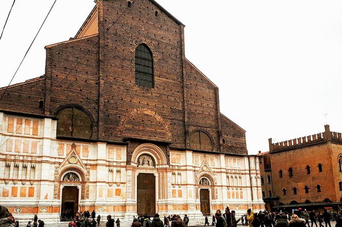 Private or semi-private tour of the historic center of Bologna - Why You Might Love This Bologna Tour