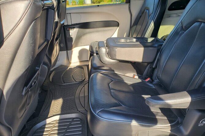 Private Orlando Intl Airport Transfer to or from Disney Area - Who is This Transfer Service Best For?