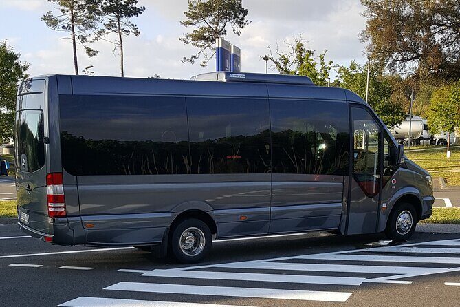 Private Paris Airport Layover with English speaking Driver - Why This Tour Could Work for You