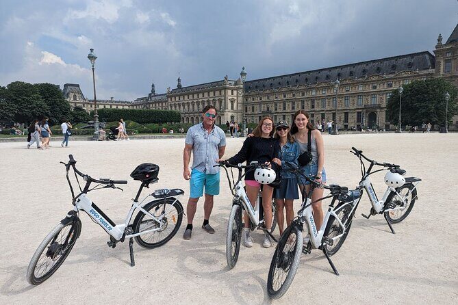 Private Paris E-bike city highlights tour - The Value for Money