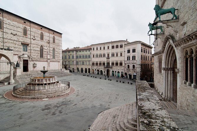 Private Perugia Walking Tour with official guide - Who Should Consider This Tour?