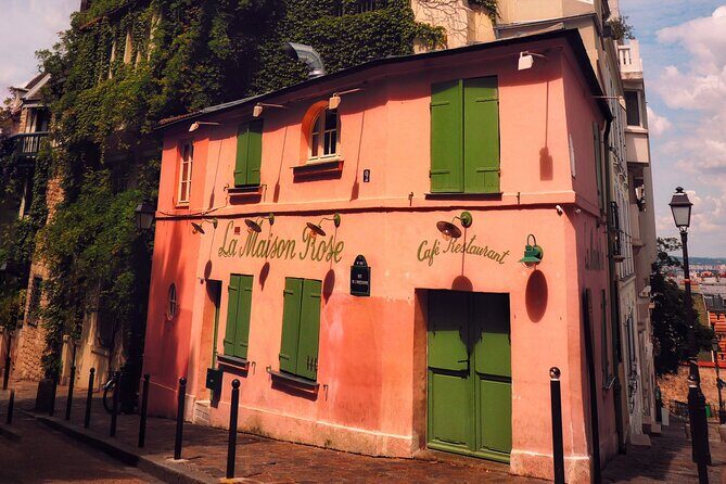 Private Photo Tour in Paris with a Professional Photographer - Frequently Asked Questions