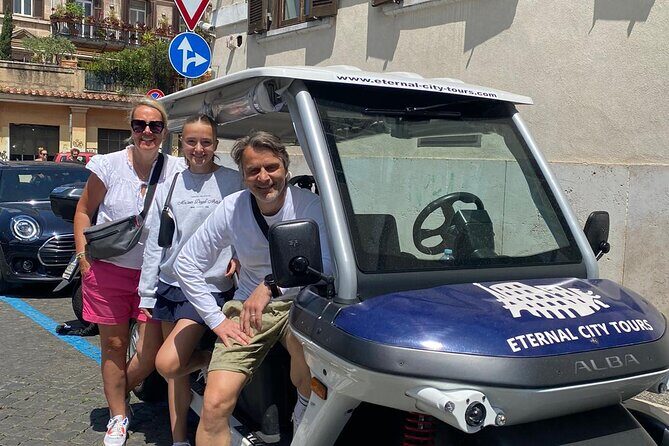 Private Photoshoot at Trevi Fountain and Colosseum in Rome - Who Will Love This Experience?