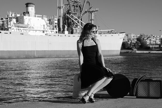 Private Photoshoot Experience at Piraeus Port - Key Points