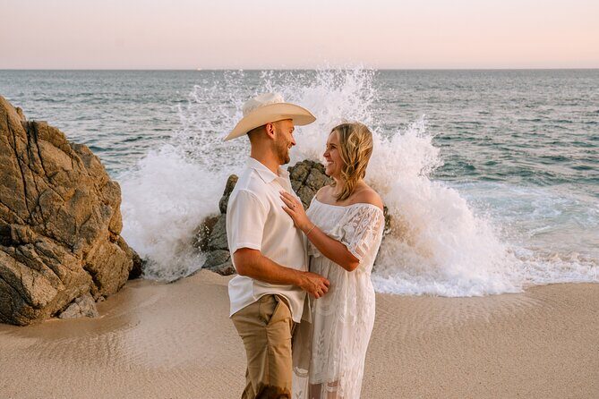 Private Photoshoot for Couples in Playa Los Cabos - The Scenic Backdrop — Why Playa Monumentos?