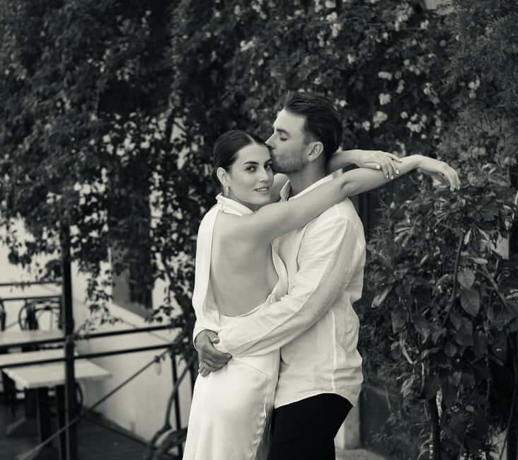 Private photoshoot in Florence by pro photographer - Key Points