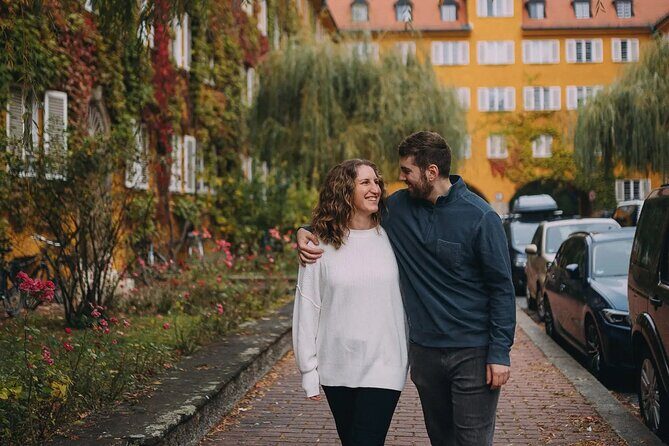 Private photoshoot in Munich with a professional photographer - Authentic Perspectives from Guests