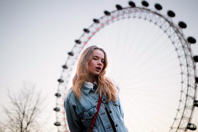 Private Photoshoot Outside The London Eye - Who Will Love This?