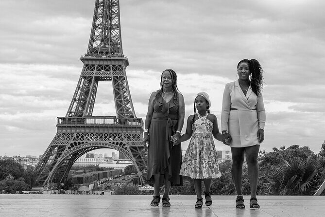 Private Photoshoot with the Iconic Eiffel Tower in Paris - FAQ