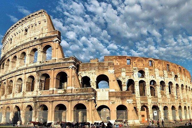 Private Pick up airport and Driving tour - The Sum Up