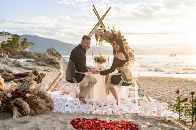 Private Picnic Marriage Proposal by the Sea - The Value of the Experience