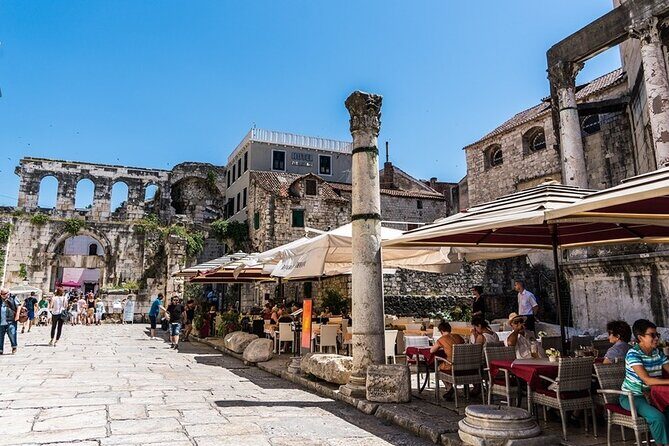 Private Point to Point transfer Dubrovnik - Split with stop in Ston - Key Points