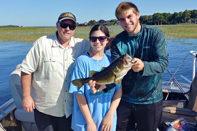 Private Pontoon Fishing Charter on Lake Tohopekaliga in Florida (4 or 6-Hours) - Key Points