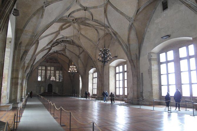 Private Prague Castle Tour with a Czech Guide, meet up at hotel - Frequently Asked Questions