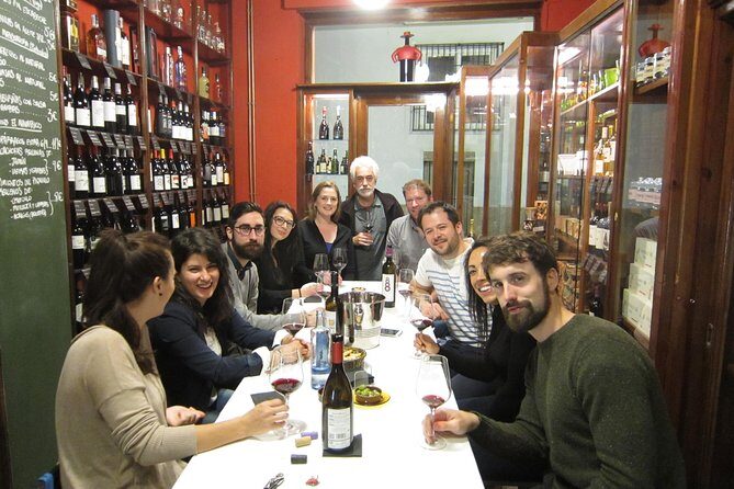 Private premium wine tasting with snacks in Valencia's old town - The Guided Experience