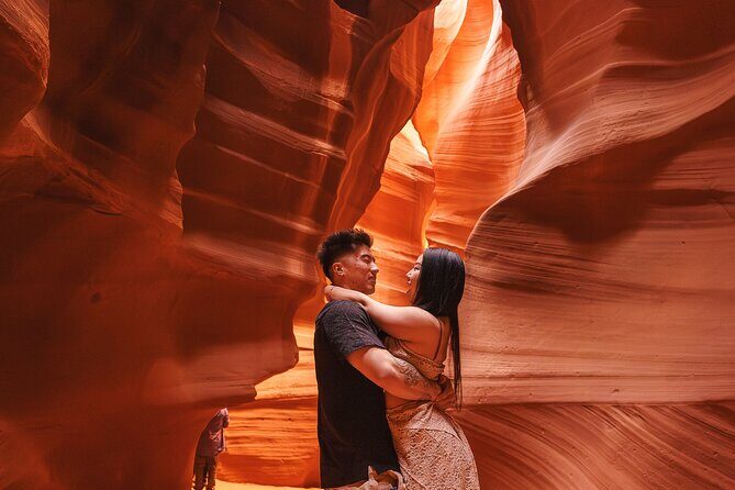 Private Professional Photo Shoot in Arizona's Reflection Canyon - Exploring the Private Professional Photo Shoot in Arizona’s Reflection Canyon