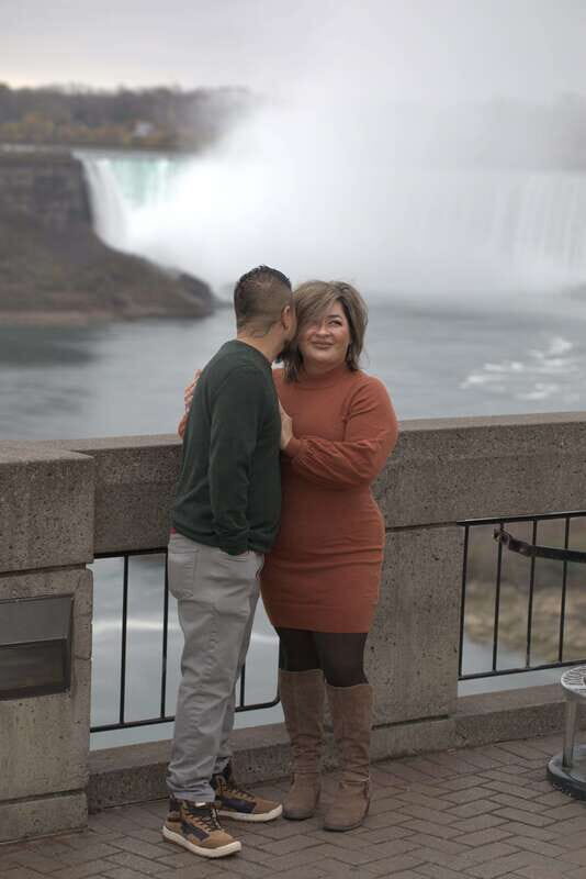 Private Professional Photo Shoot in Niagara Falls - Key Points