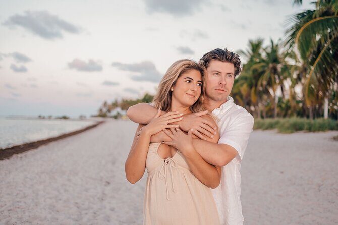 Private Professional Vacation Photoshoot in Key Largo - Exploring the Details of the Key Largo Photoshoot