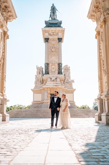 Private Professional Vacation Photoshoot in Madrid - Who Should Consider This Experience?