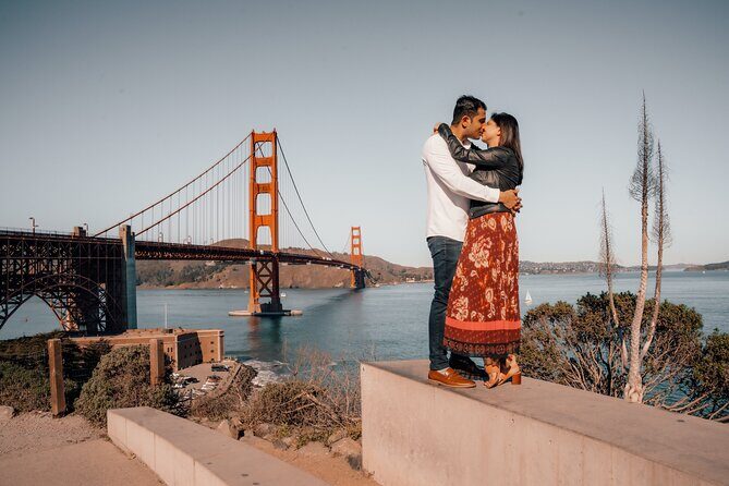Private Professional Vacation Photoshoot in San Francisco - The Golden Gate: The star of the show
