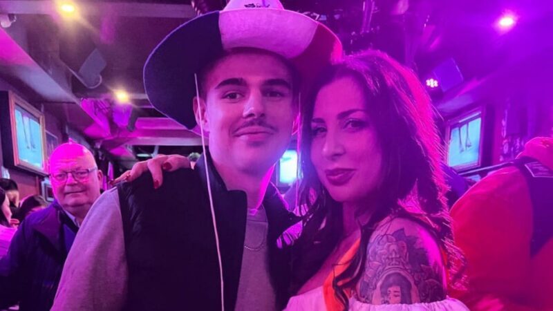 Private Red Light Tour City Center with Beer Maid Guide - Deep Dive: Analyzing the Experience