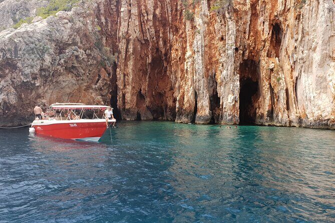 Private Red Rocks and Pakleni Islands beach hopping speedboat tour - The Price: A Worthwhile Investment?
