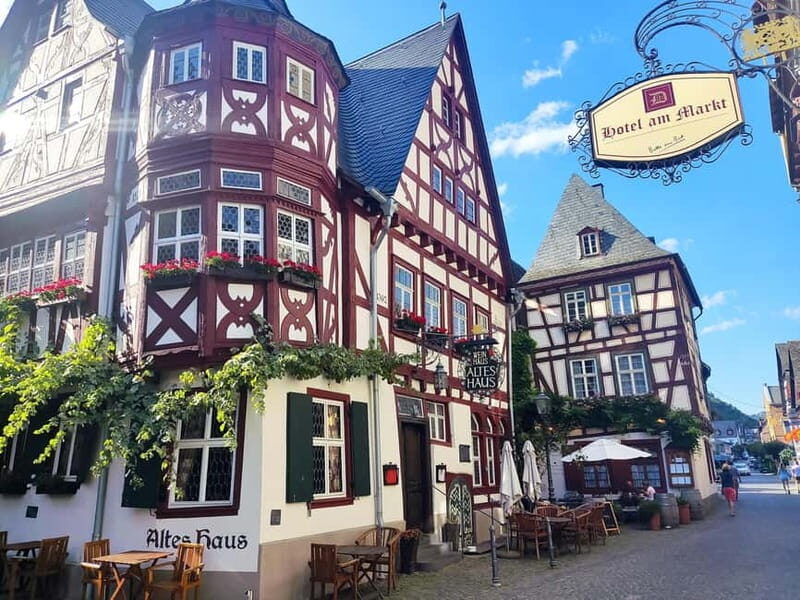 Private Rhine Valley tour with river cruise & wine tasting - An In-Depth Look at the Rhine Valley Tour