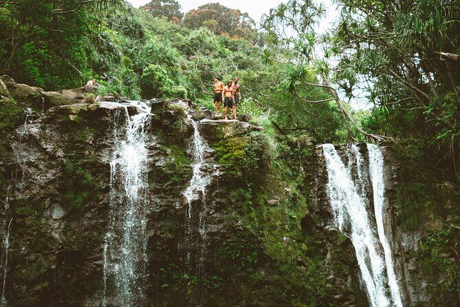 Private Road To Hana Tour with Professional Photographer - FAQs