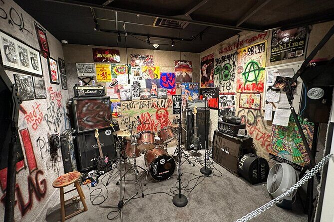 Private Rock N Roll Museum Tour in Vegas - A Deep Dive into the Experience